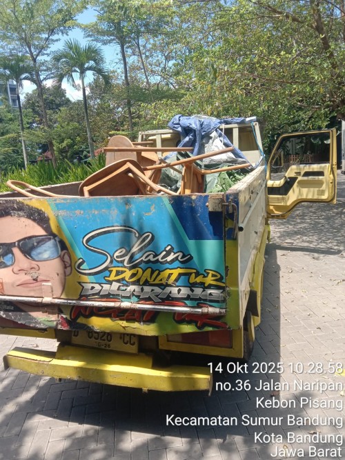 ANGKUT PUING - BUANG PUING - JASA BUANG PUING DI BANDUNG - BRANGKAL - ANGKUT BRANGKAL - BUANG BRANGKAL - JASA ANGKUT BUANG BRANGKAL DI BANDUNG -  - JASA ANGKUTAN BRANGKAL DI BANDUNG & KREDIT MITSUBISHI FUSO CANTER JASA ANGKUT BRANGKAL & BUANG PUING BANDUNG